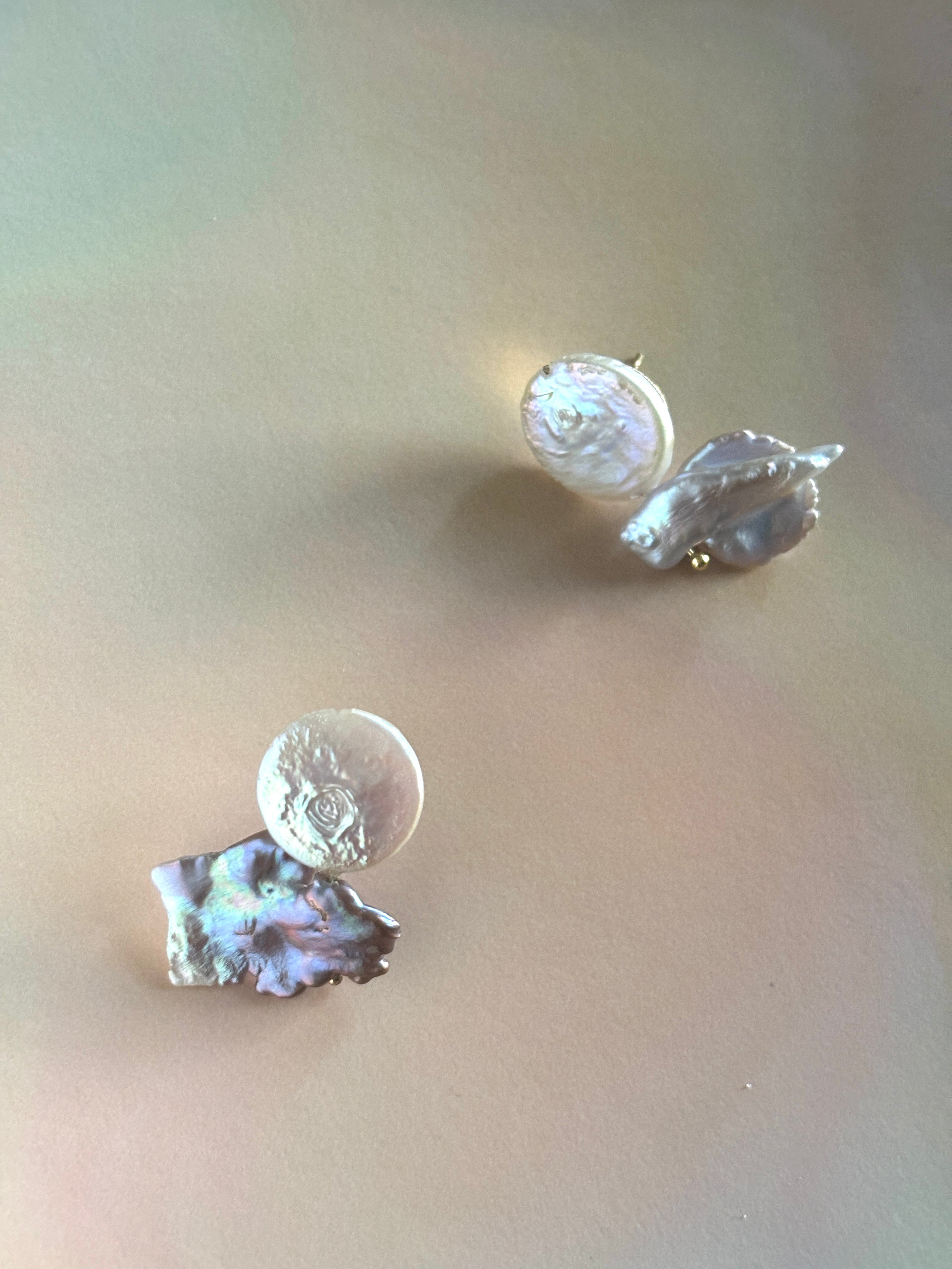 Moon Pearl & Keshi Cloud Studs